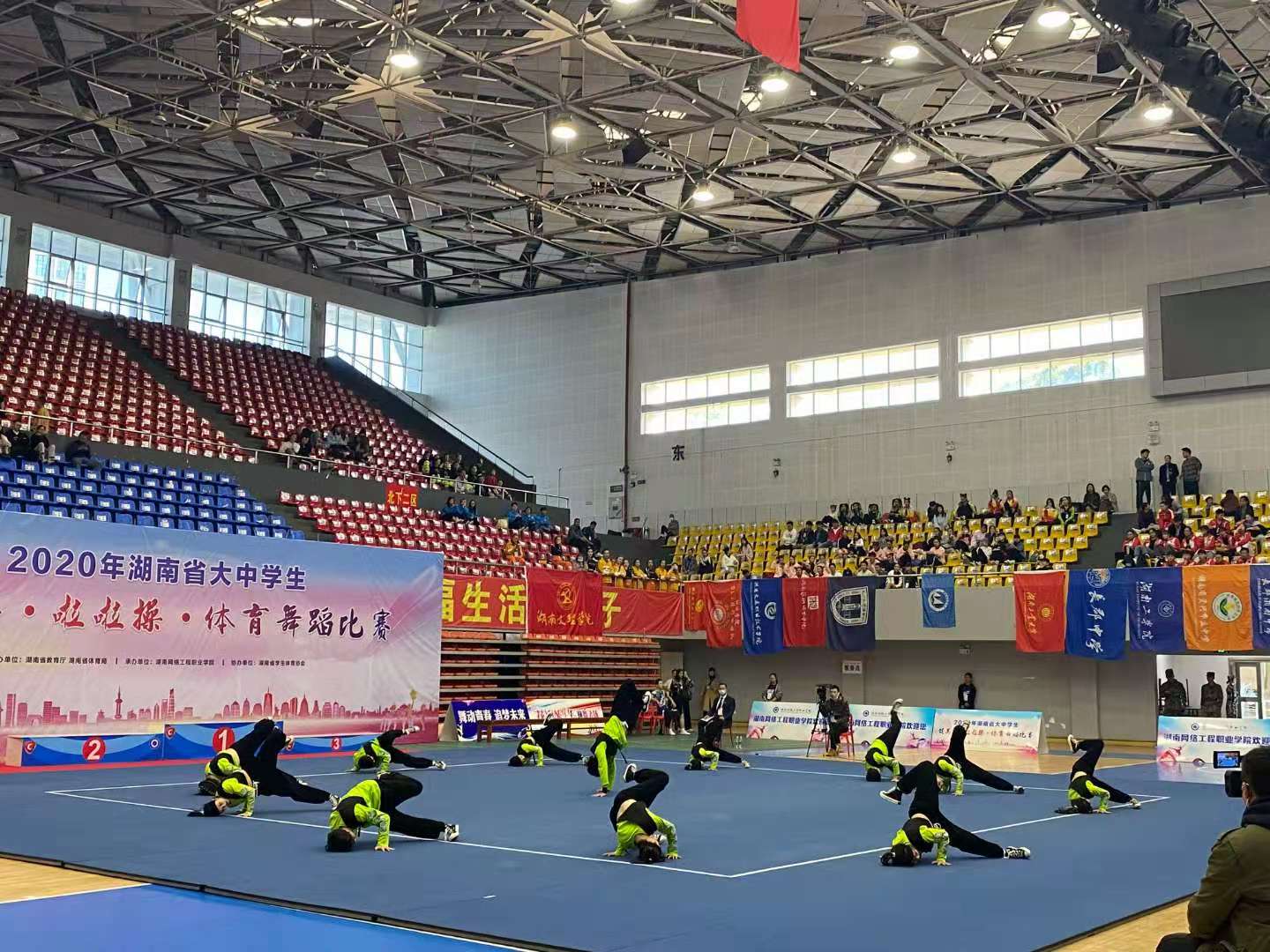 微信图片_20201113170328啦啦啦操竞赛3.jpg