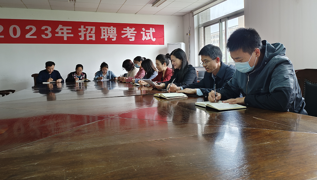 主题活动现场.png