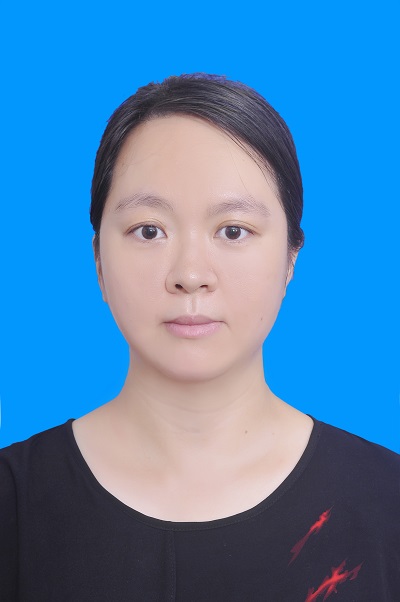 1665998614625073915.jpg 李佩瑾2寸蓝底照片.jpg