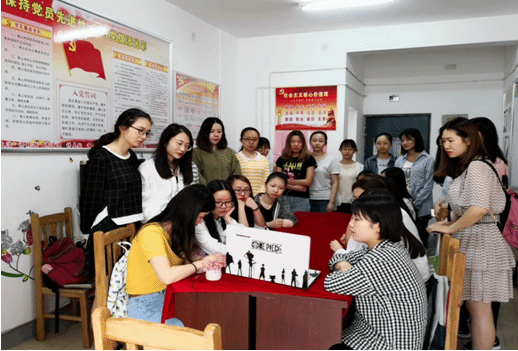 会计学院组织收看马克思诞辰200周年纪念大会
